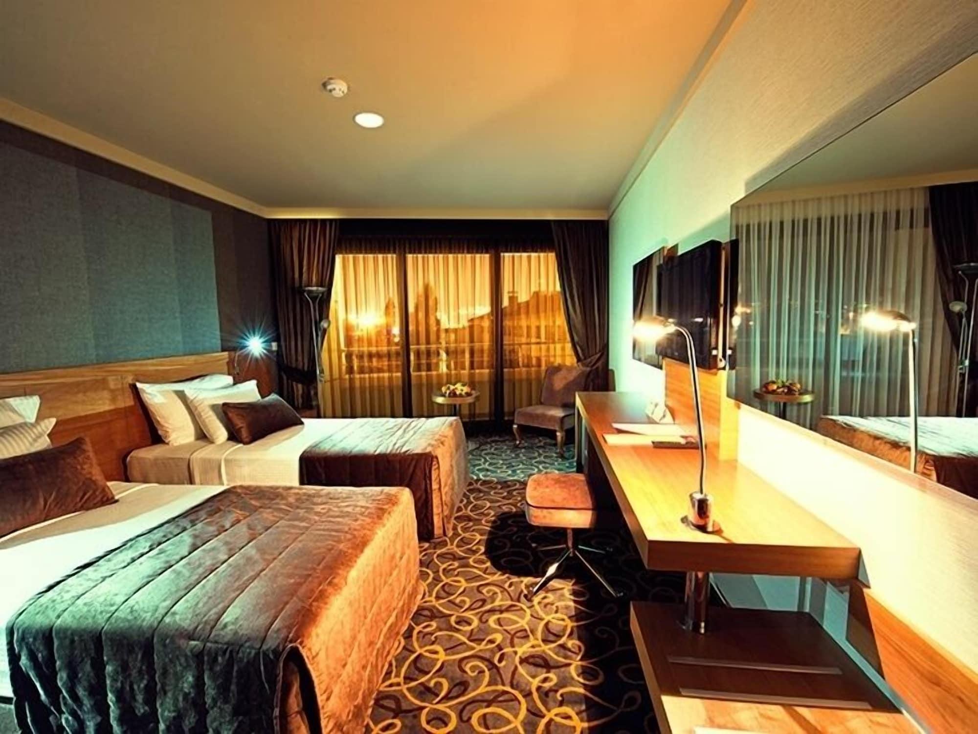 Volley Hotel Измир Экстерьер фото