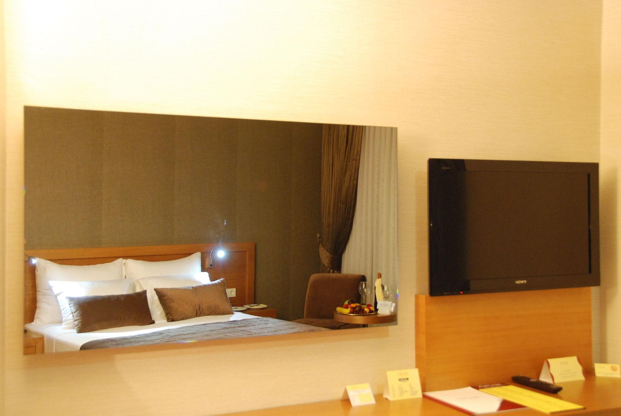Volley Hotel Измир Экстерьер фото