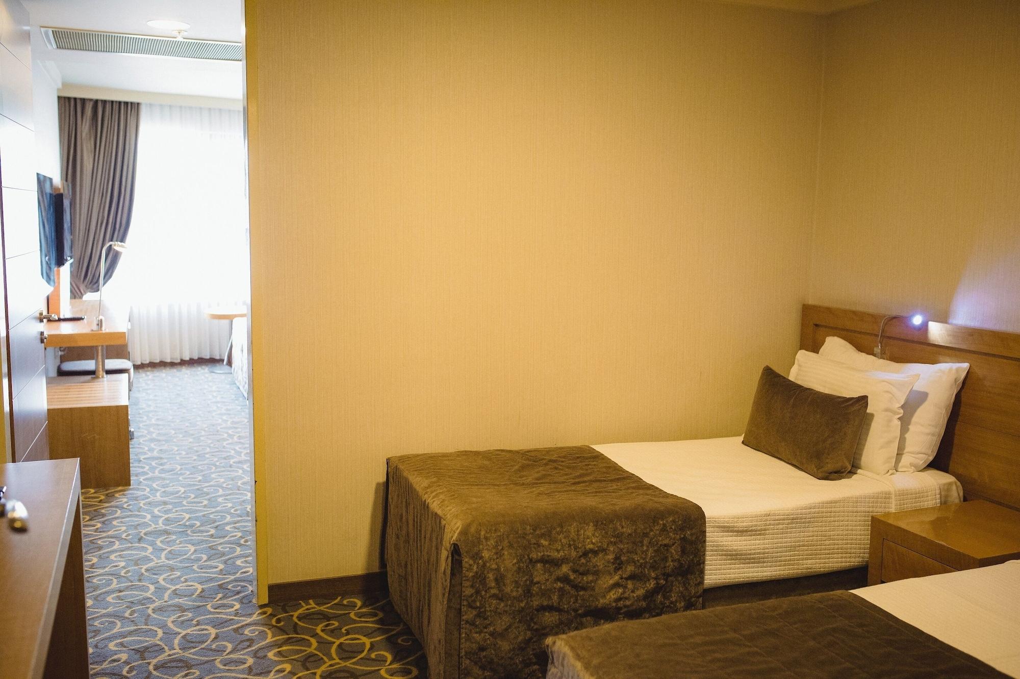 Volley Hotel Измир Экстерьер фото