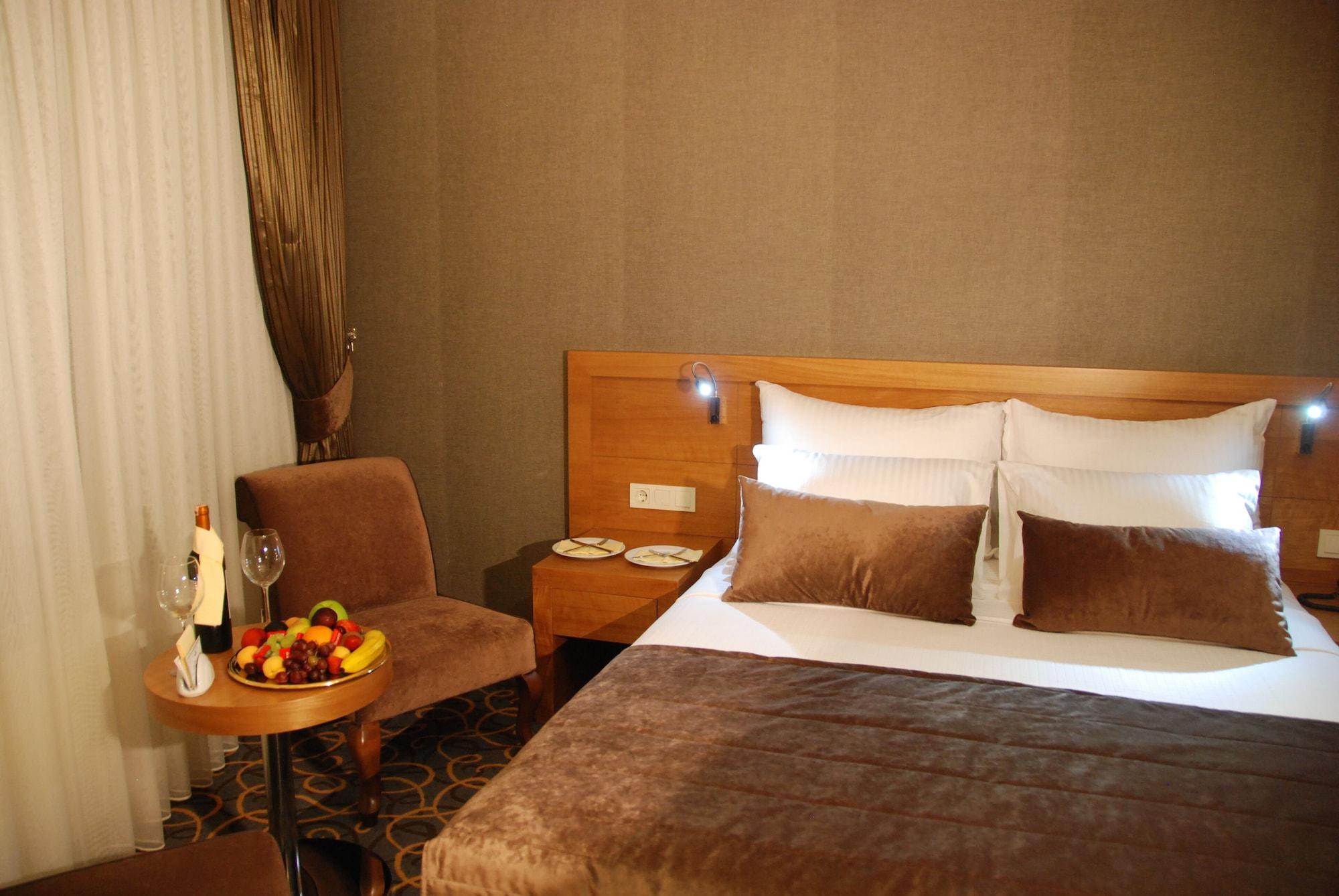 Volley Hotel Измир Экстерьер фото
