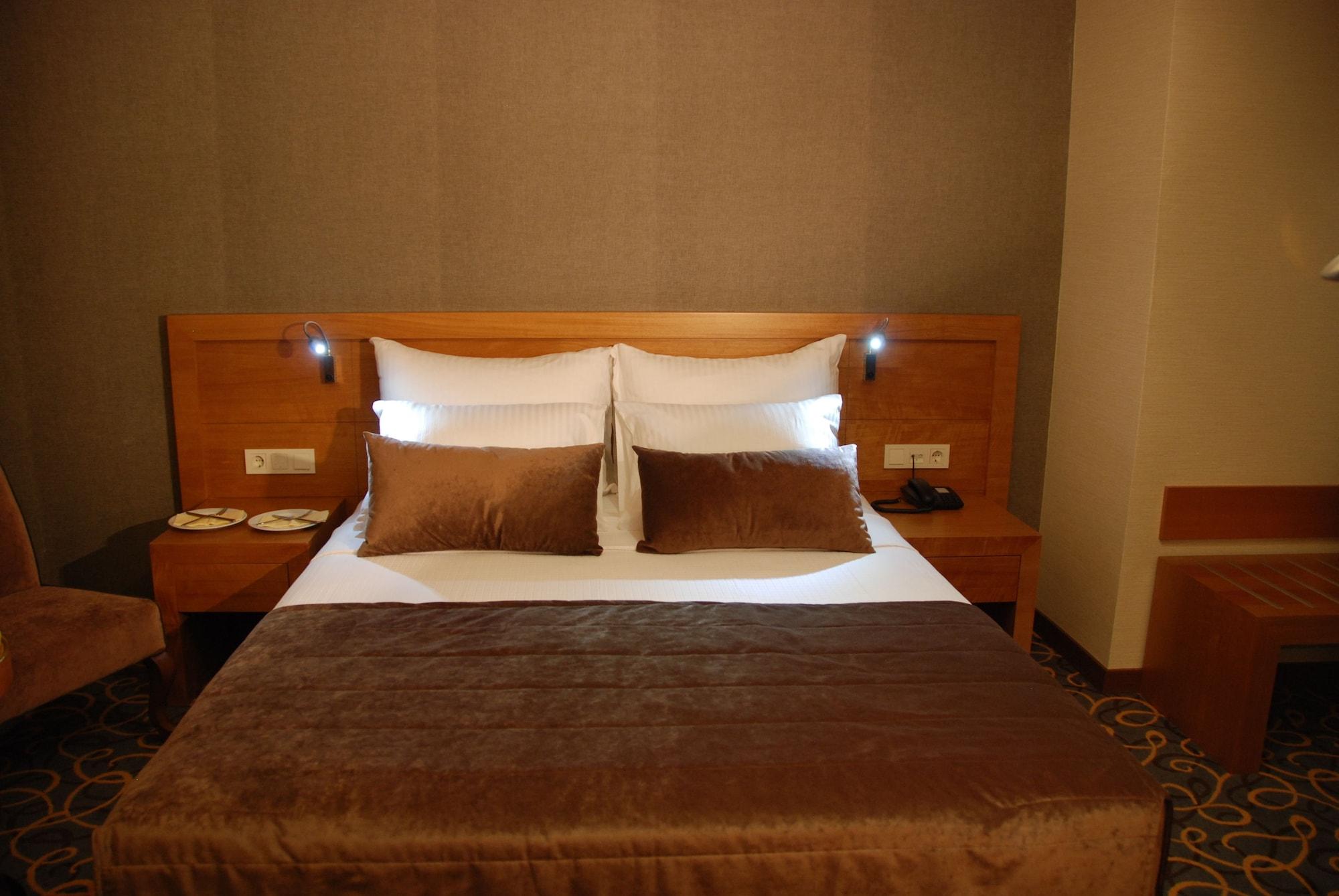Volley Hotel Измир Экстерьер фото